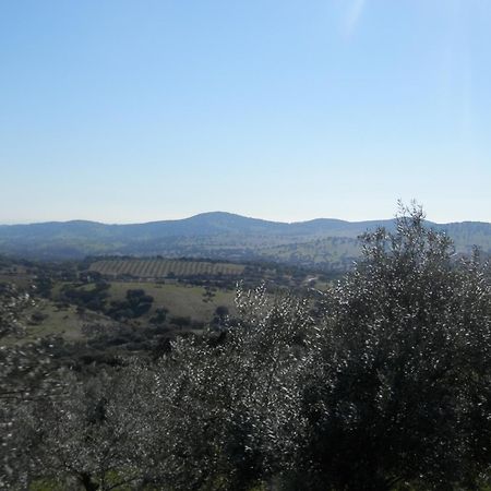 Apartamentos Rurales En Plena Sierra La Calera Bagian luar foto