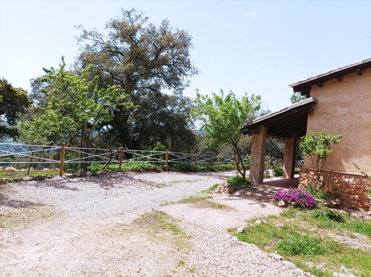 Apartamentos Rurales En Plena Sierra La Calera Bagian luar foto