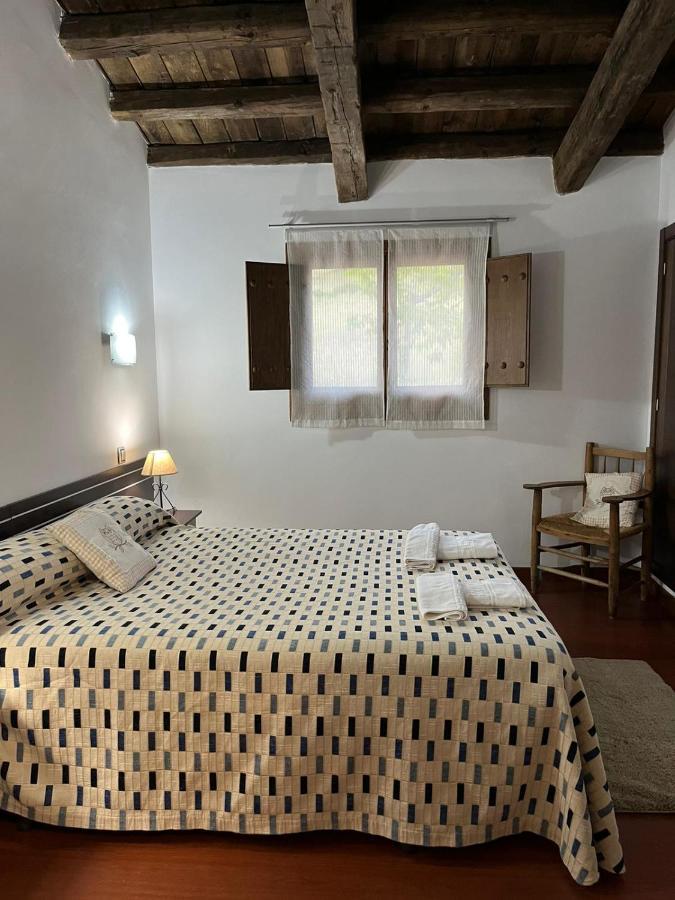 Apartamentos Rurales En Plena Sierra La Calera Bagian luar foto
